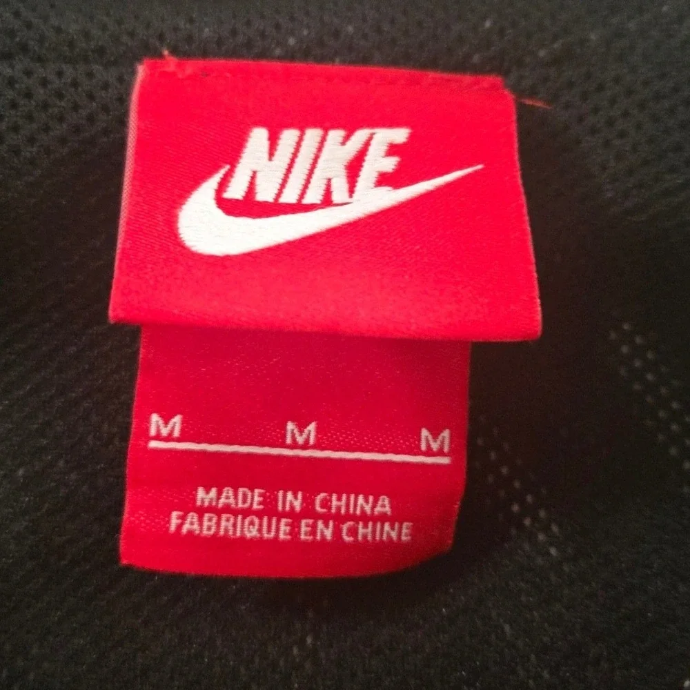 Nike windrunner hooded